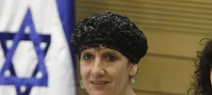 "עוד בתקופת היוונים נלחמנו על הזהות היהודית"