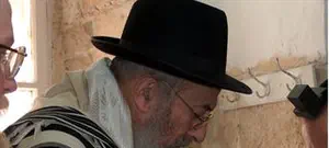 הרב טאו: להצביע למועמד שומר מצוות