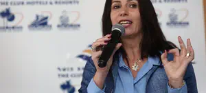 השרה התערבה - משחקה של האלופה ישודר