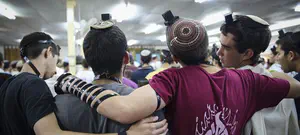 ישיבת מקור חיים מציגה: "וכולם מקבלים"