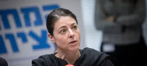 מיכאלי זועמת: "שטיפת מוח אורתודכסית"