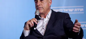 גדעון לוי הופתע: "הרבה כיפות סרוגות"