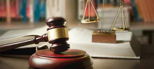 אישום: התחזתה לחולת סרטן וקיבלה עשרות אלפי שקלים