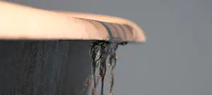 פעוטה טבעה באמבטיה בתל אביב, מצבה קשה