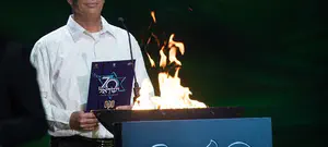 אבשלום קור: העברית היא טעם החיים