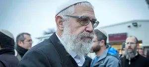 הרב מוטי אלון ויתר על תעודת הכושר לרב עיר