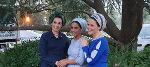 מאחורי הקלעים עם שלוש האימהות