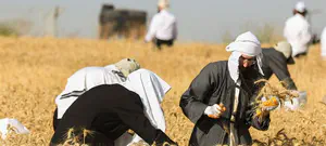 מחר לא אוכל לספור ספירת העומר. האם לספור היום בברכה?