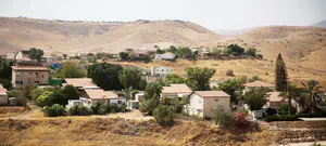 ישיבת ההסדר 'שדמות נריה' בביצוע ל'אחות קטנה'