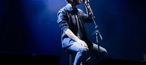 חנן בן ארי קיבל פרס - ותרם אותו