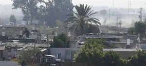 'תמכרו לנו הבית או שנשרוף אותו'