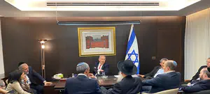 נתניהו מנסה להקים מחדש את גוש הימין