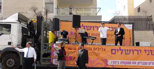 כתב "הארץ" רן בר זיק איים לזרוק בקבוקי תבערה - והתנצל: ''הומור מטופש''