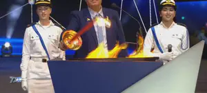 לכבוד הנופלים והמשפחות: אלי בן שם משיא משואה