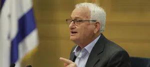 "בוחנים חלופה לממשלה עם נתניהו"