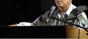 קצין חינוך ראשי נגד מכתבי הרבנים והרבניות