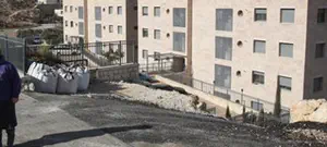 בנק לאומי מערים קשיים על רמי לוי