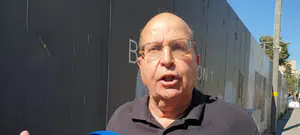 יעלון: "כל יום בו נתניהו בשלטון נגרם נזק"