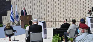 בני גנץ בטקס האזכרה לחללי יום כיפור: ניצחנו לא רק בגלל הכוח - גם בגלל הרוח