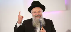 במוצ"ש הקרוב: ערב חיזוק רוחני לרווקים ורווקות עם הרב שמואל אליהו והרב חגי לונדין 