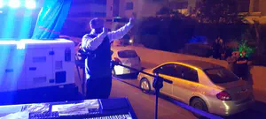 אהרון רזאל שימח את תושבי פ"ת מהמשאית