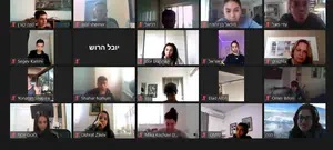 גם בבידוד: יואב גלנט מחובר לשטח