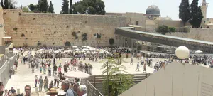 תפילת "הגומל" המונית בכותל