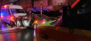 נמלט משוטרים, התנגש במשאית ונהרג