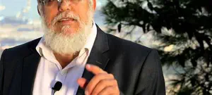 מעשה בריצ'רץ', כפתורים ופח אשפה