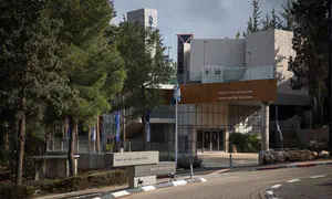 Israeli medical schools close their doors to foreign students