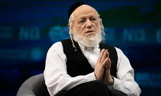 "אתה נגעת בי, איך אתה מכחיש?"