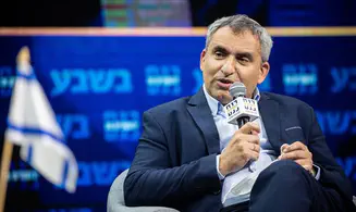 גורמים במו"מ: אלקין מערים קשיים