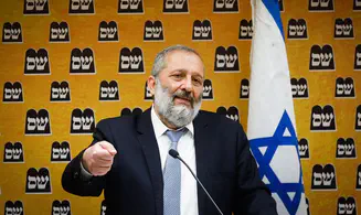 יומיים לתום המנדט: דרעי מנסה להפריד בין שקד לבנט