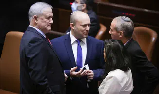 בני גנץ: רק אני אחליט על בנייה בהתיישבות