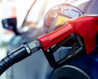 הדלק עתיד לזנק לתעריף הגבוה ביותר זה עשור
