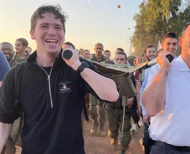 The rabbi who attended seven IDF marches in two weeks