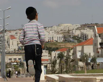 נסגר התיק נגד השוטר שזרק דלי על ילד