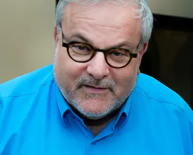 לבוש של חשפנית אינו חלק מחג הפורים