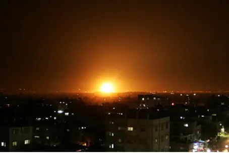 Ночная атака сектора Газы. Иллюстрация