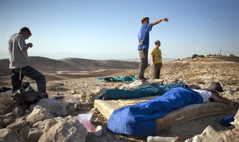 הציבור הדתי לאומי: נוער הגבעות מזיק להתישבות-ערוץ 7 