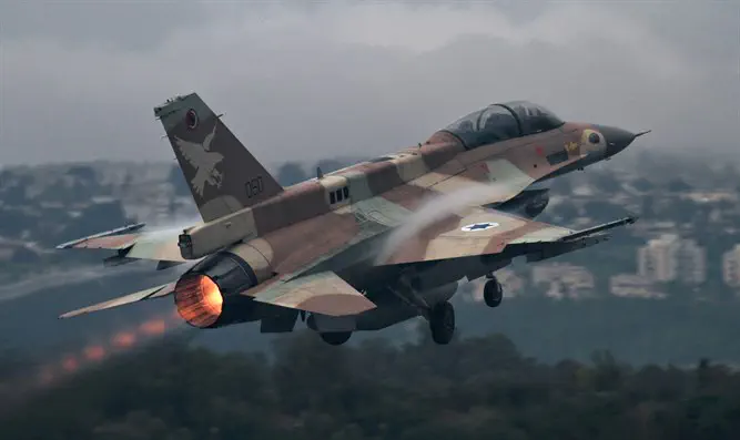 ВВС нанесли серию ударов по сектору Газы