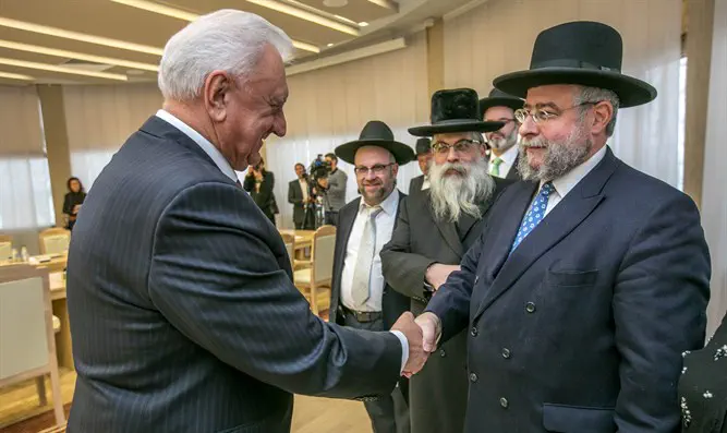 Раввины в белорусском парламенте