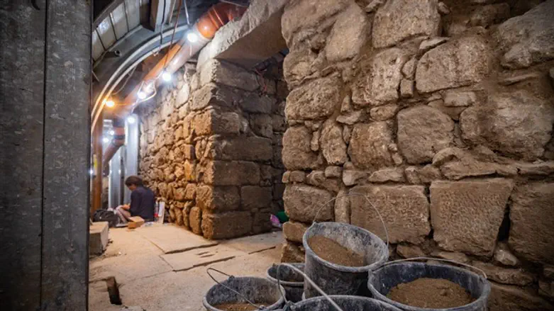 The building in the City of David where the lamp was uncovered.