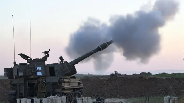 Israeli artillery pounds Gaza Strip