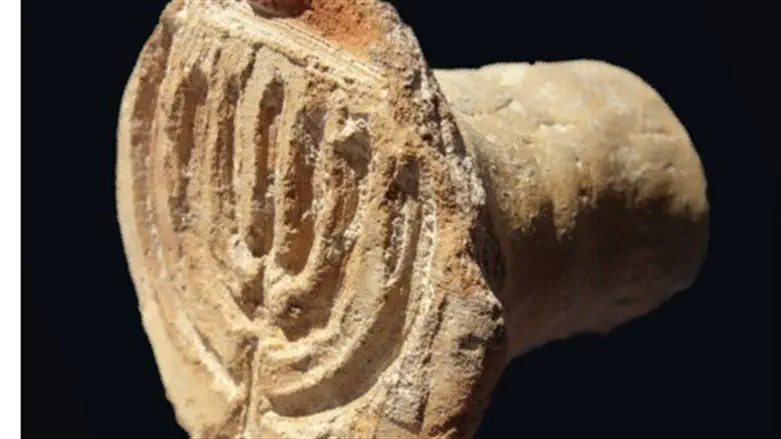 ancient menorah seall