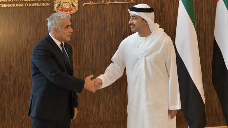 Lapid meets UAE Foreign Minister