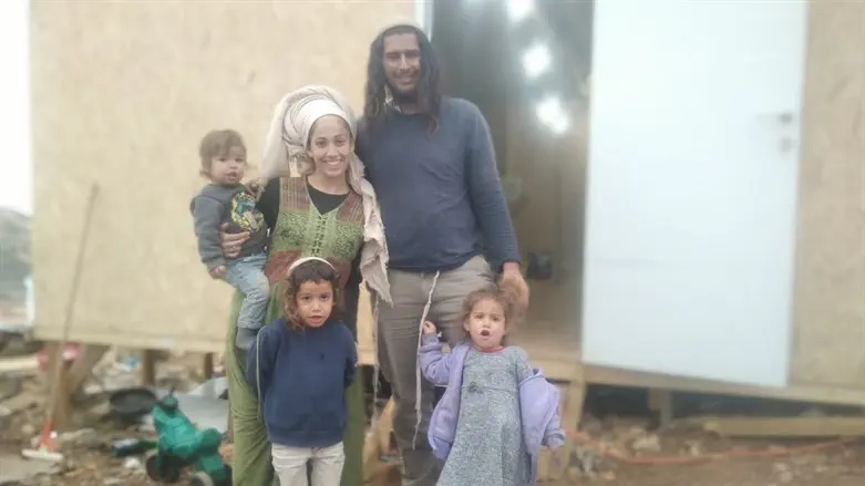 נריה זארוג ומשפחתו