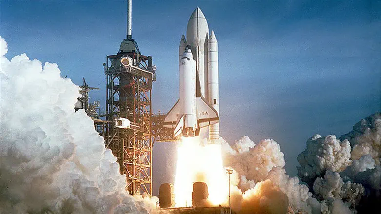 US space shuttle launch