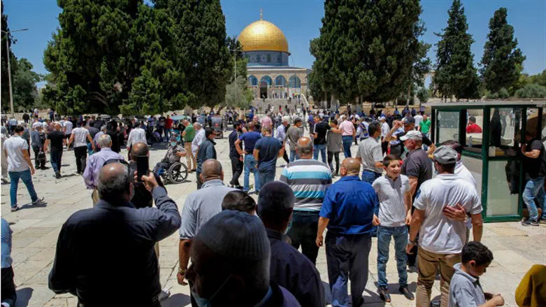 Muslim worshipers visit the Temple Mount