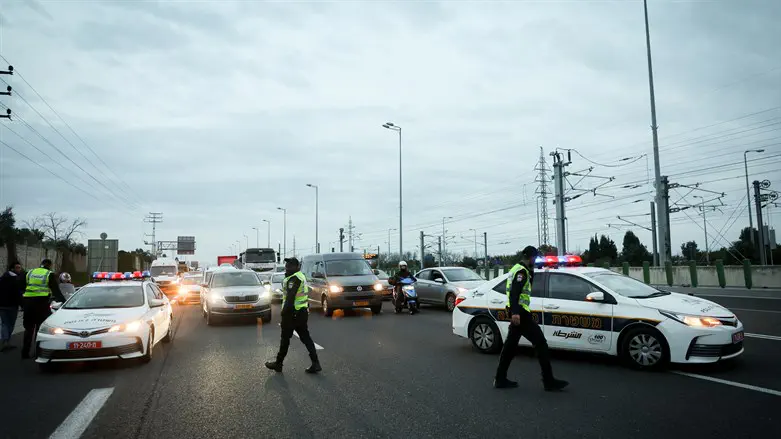 La policía está bloqueando las carreteras antes del <b>funeral del rabino Kanievsky</b>